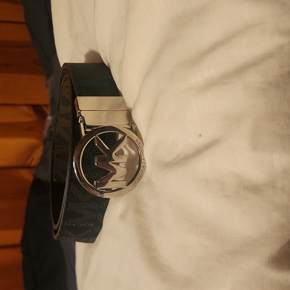 Michael Kors belt